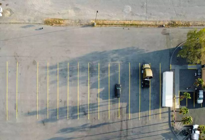 酒店 Econo Lodge Inn & Suites Corning