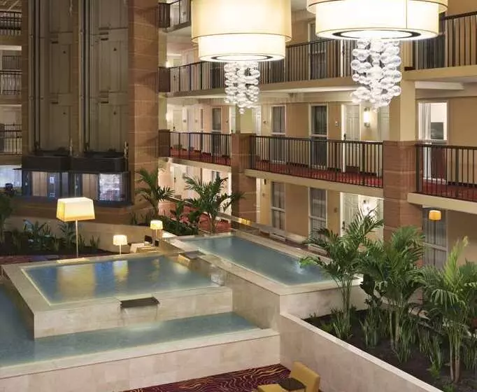 호텔 Embassy Suites By Hilton Cleveland Beachwood