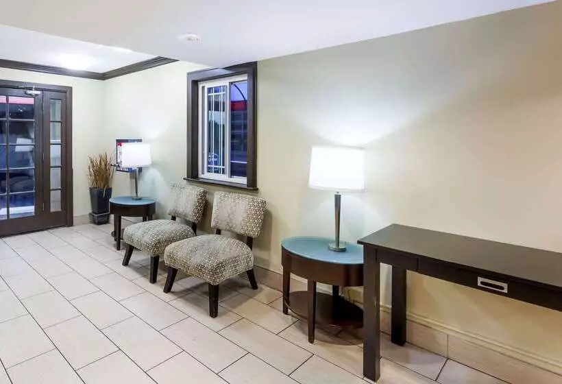 Howard Johnson By Wyndham San Diego Hotel Circle