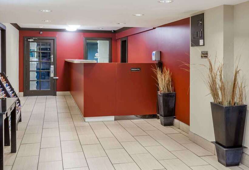 Howard Johnson By Wyndham San Diego Hotel Circle