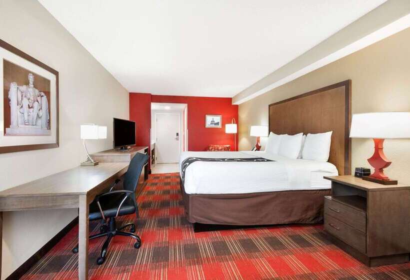 Отель La Quinta Inn & Suites By Wyndham Dc Metro Capital Beltway