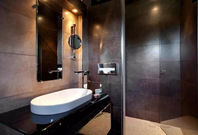 Hotel Le Pavillon De Gouffern