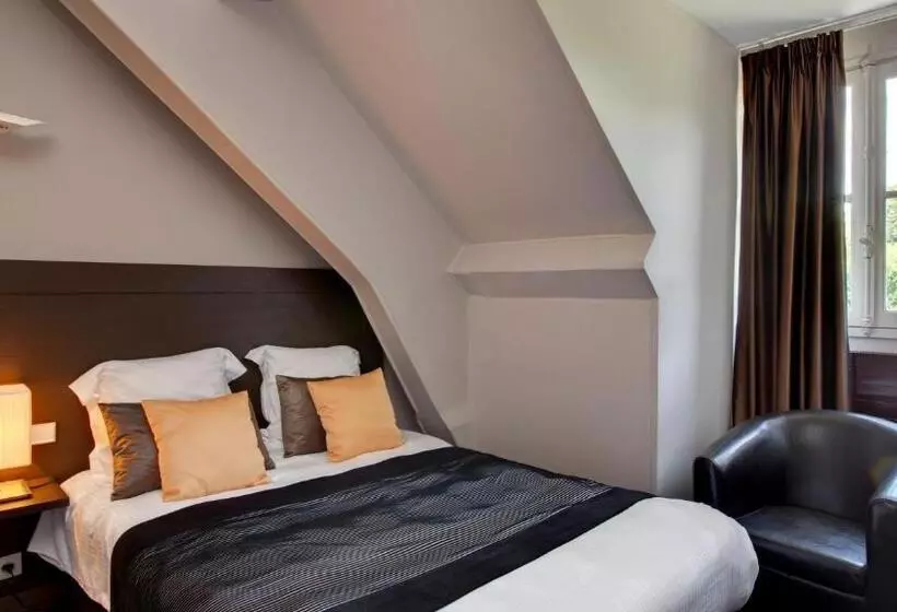 Hotel Le Pavillon De Gouffern