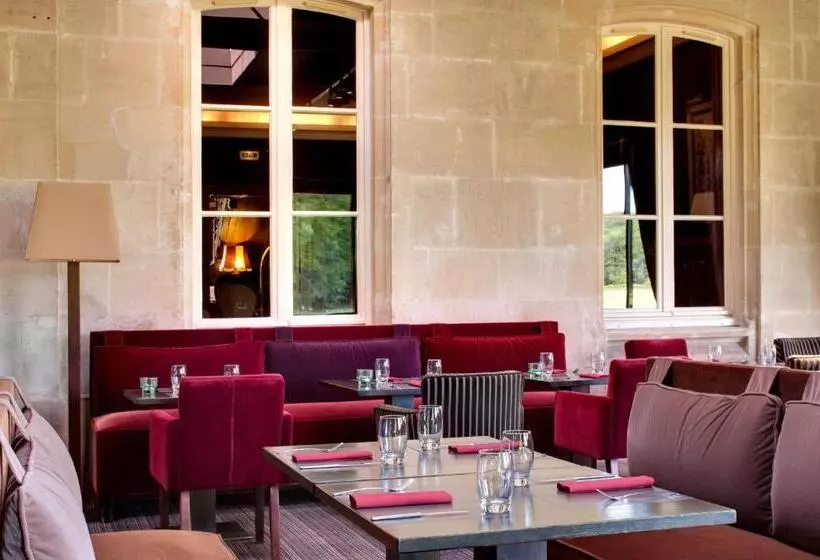 Hotel Le Pavillon De Gouffern