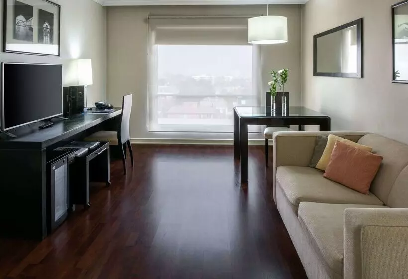 בית מלון כפרי NH Ciudad De Santiago