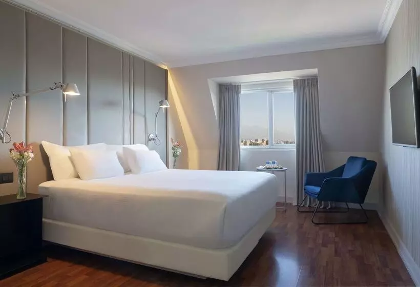 בית מלון כפרי NH Ciudad De Santiago