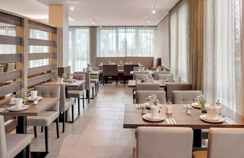 호텔 Plaza Inn Karlsruhe Nord