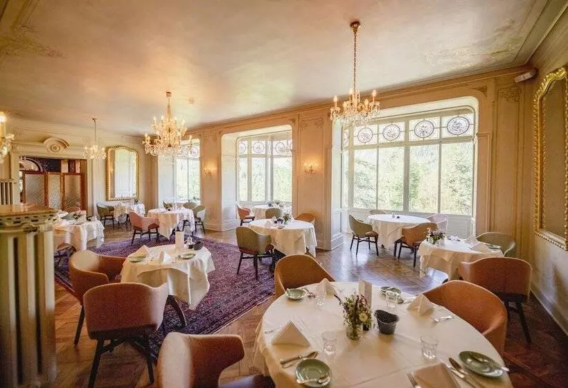 Отель Saratz Pontresina