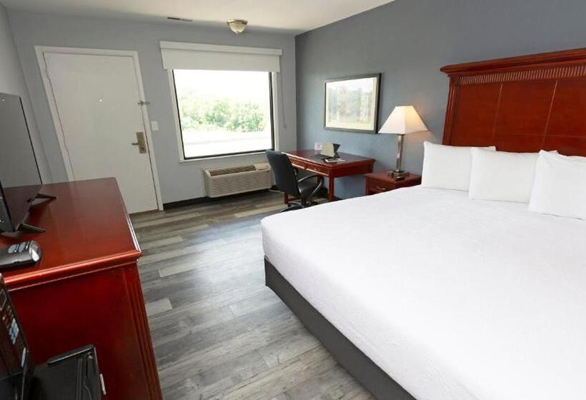 فندق Sunrise Inn Williamstown