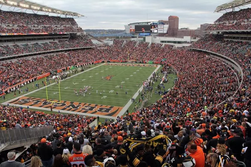 Отель Sunrise Inn Williamstown