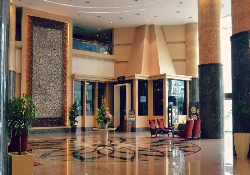 Отель The Puteri Pacific Johor Bahru