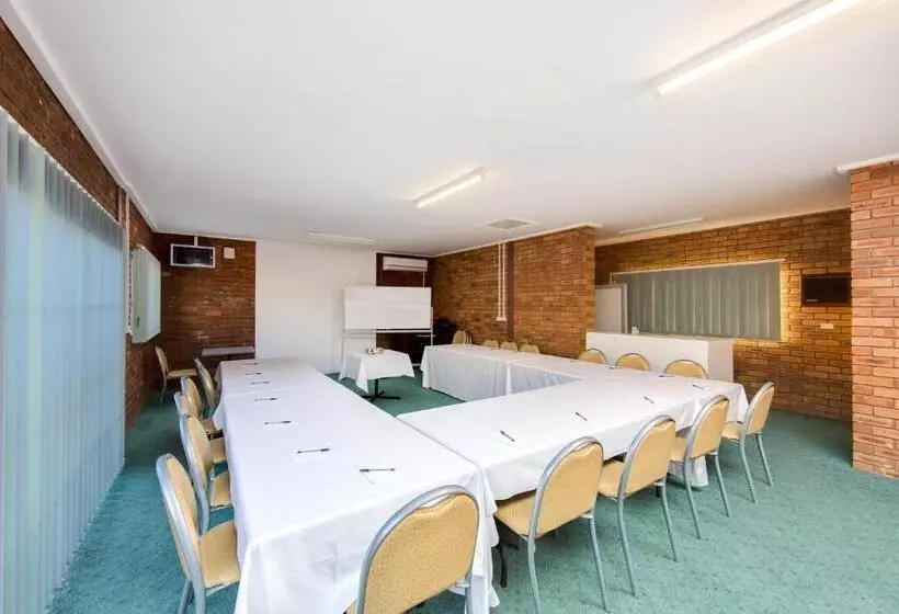 Hotelli Thurgoona Country Club Resort