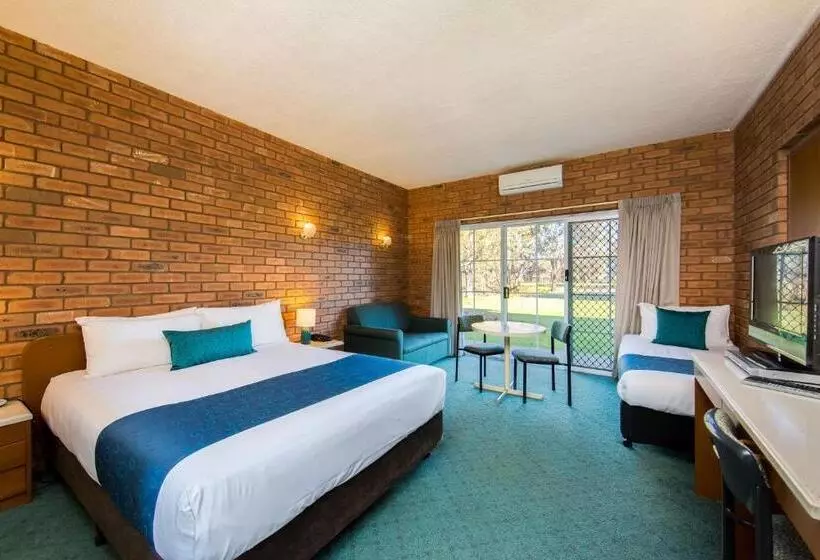 Hotelli Thurgoona Country Club Resort