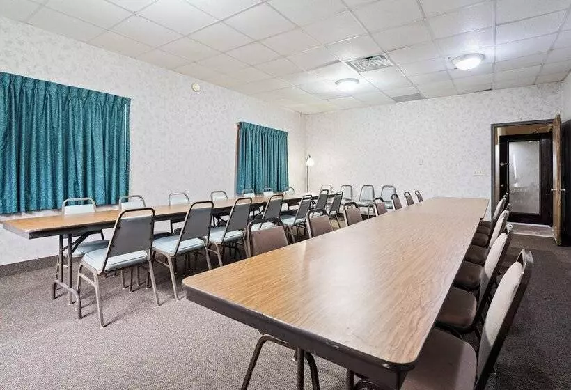 Motel Express Inn Parsons