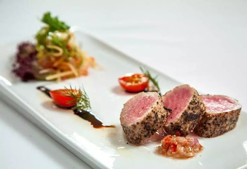 Pita Maha Resort & Spa