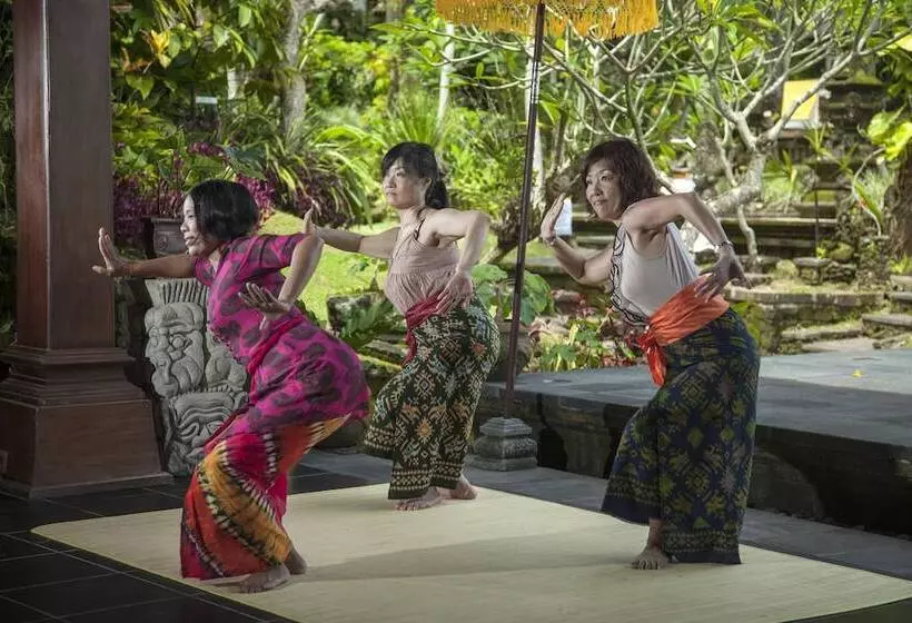 Pita Maha Resort & Spa