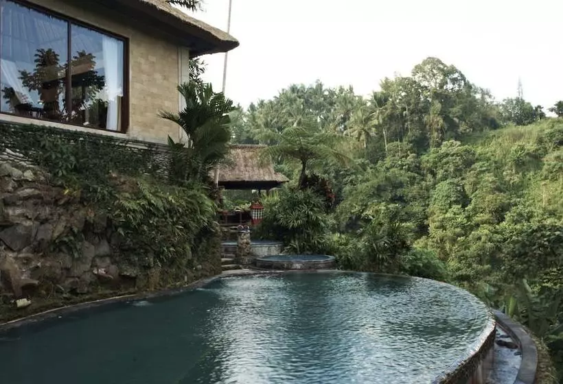 Pita Maha Resort & Spa