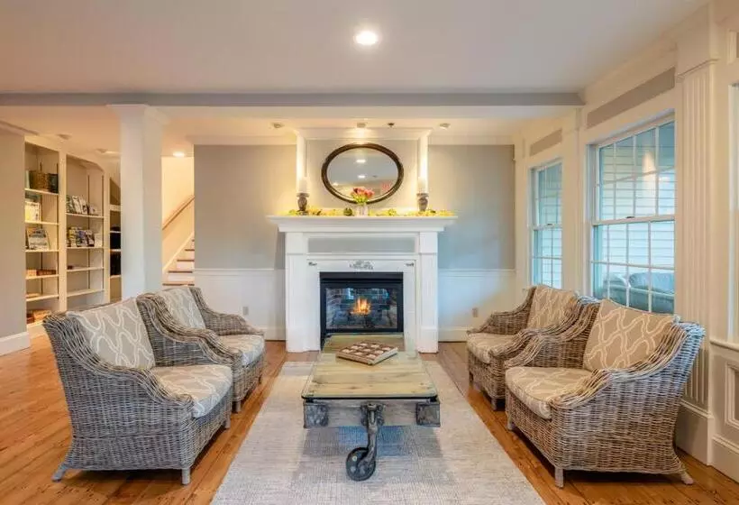 Otel Chatham Wayside Inn