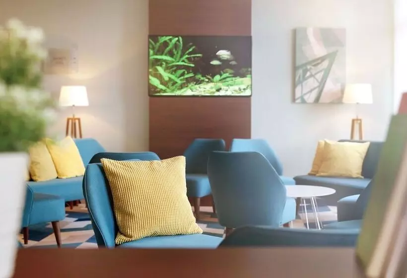 בית מלון כפרי Courtyard By Marriott Dresden