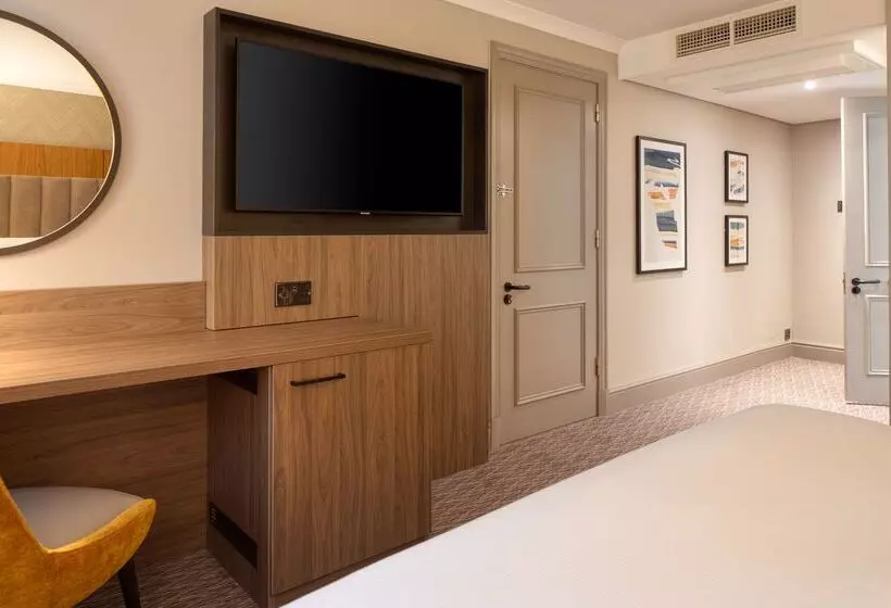 בית מלון כפרי Doubletree By Hilton Southampton