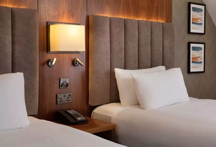 בית מלון כפרי Doubletree By Hilton Southampton