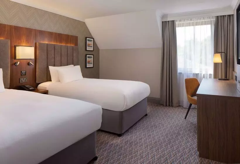 בית מלון כפרי Doubletree By Hilton Southampton