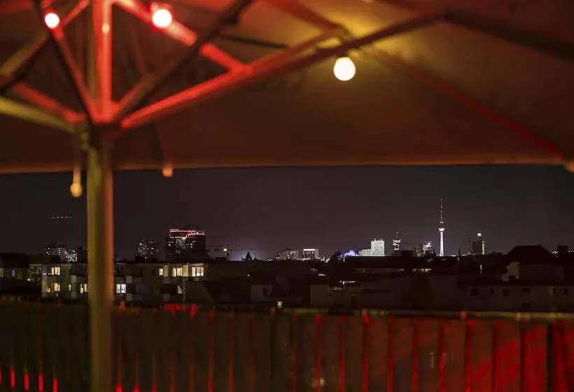 هتل Homaris West Side