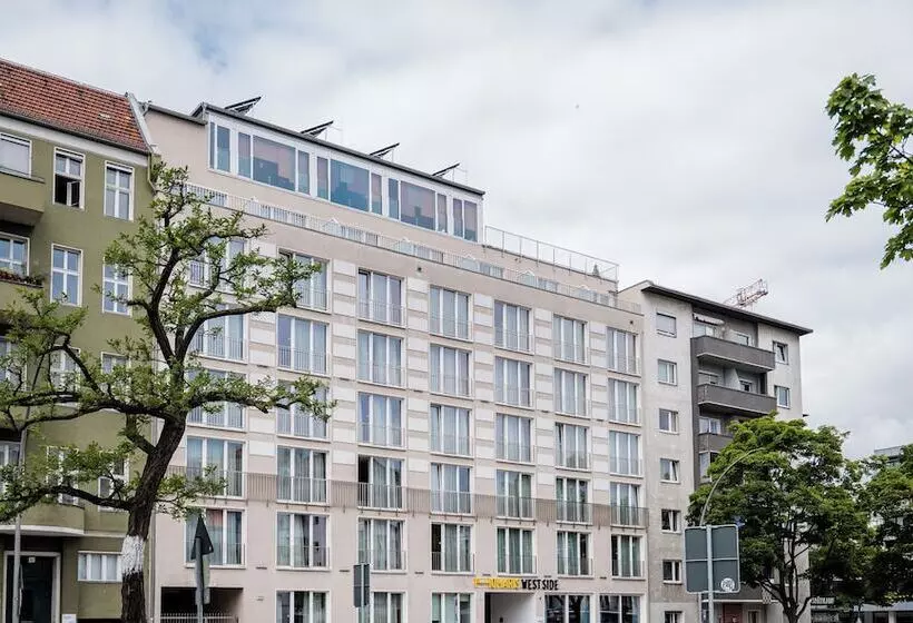 هتل Homaris West Side