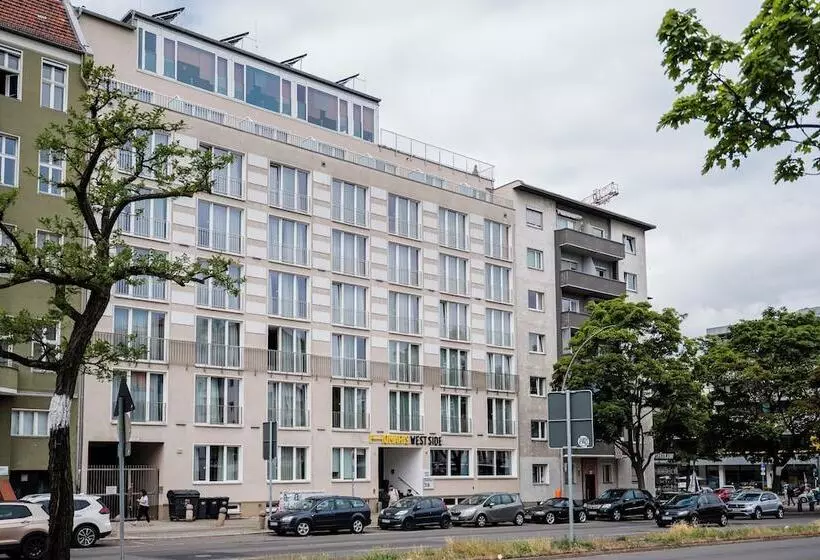 هتل Homaris West Side