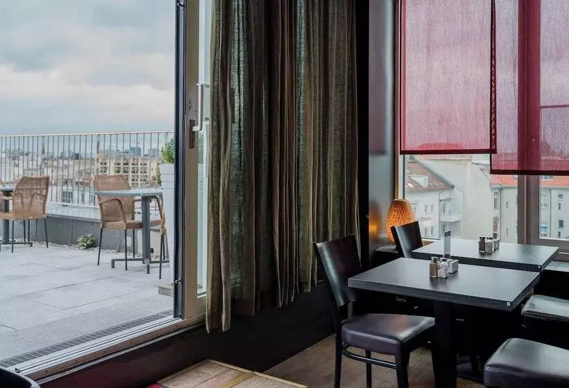 هتل Homaris West Side