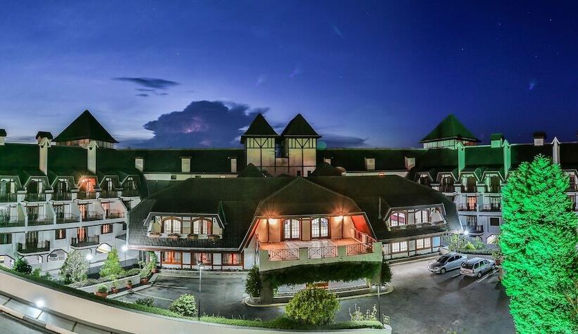 هتل Home Green Home