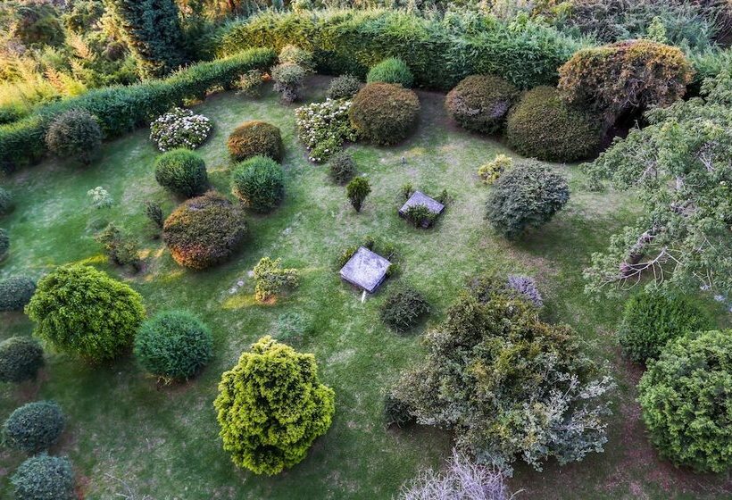 هتل Home Green Home