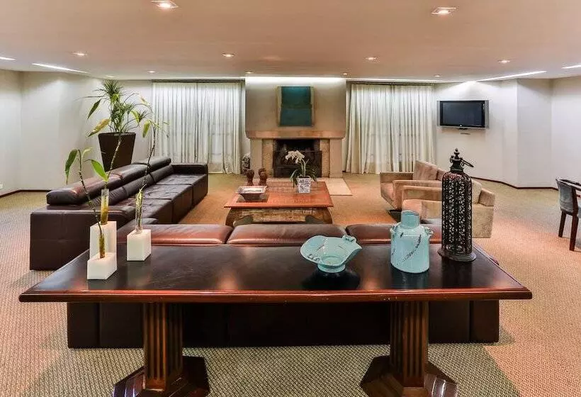 هتل Home Green Home