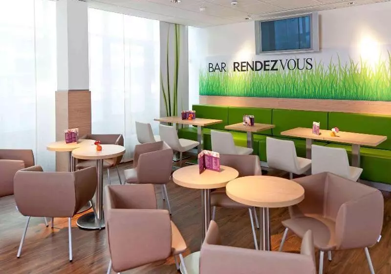 Отель Ibis Augsburg Hauptbahnhof