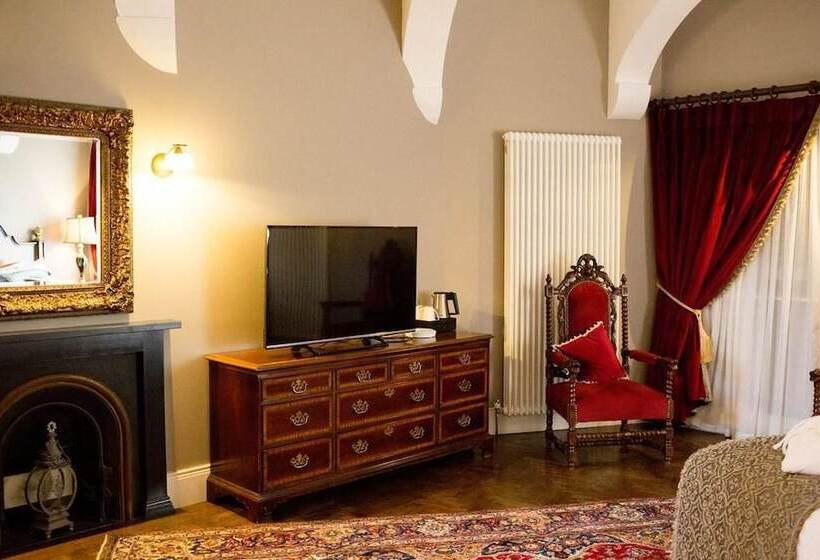 Hotel Markree Castle