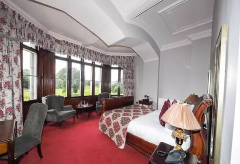 בית מלון כפרי Markree Castle