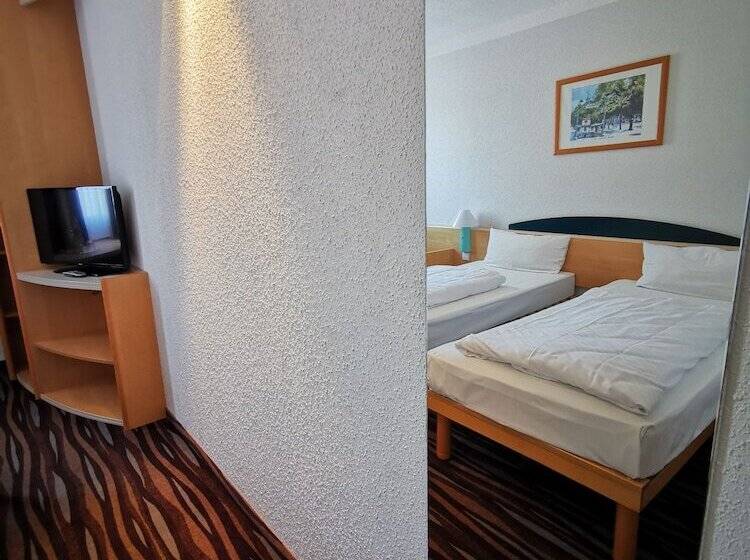 酒店 Plaza Inn Berlin Süd Ludwigsfelde