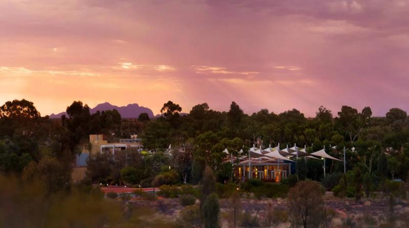 Hotel Sails In The Desert