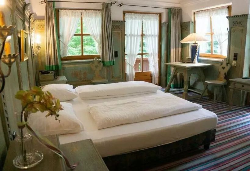 Отель Schrenkhof