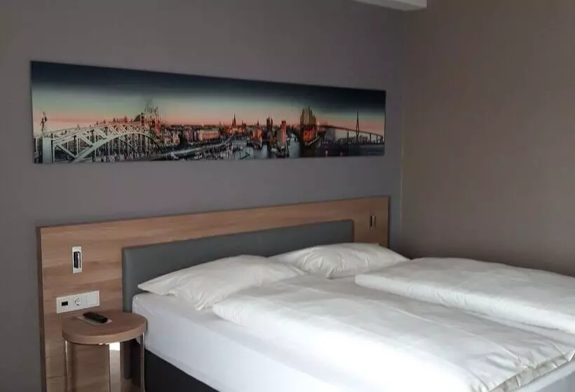 Hotelli Panorama Hamburg Harburg