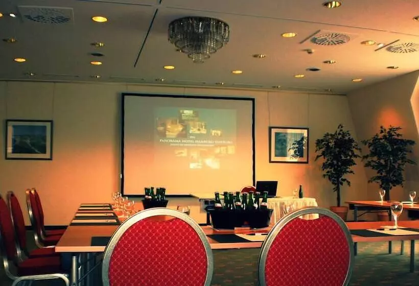 Hotelli Panorama Hamburg Harburg