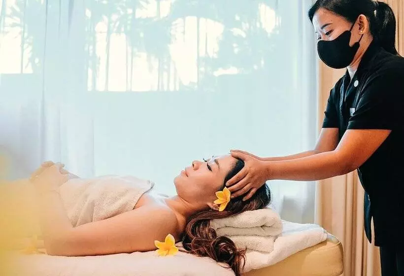 Sheraton Surabaya Hotel & Towers