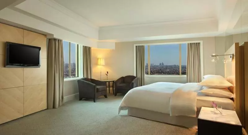 Sheraton Surabaya Hotel & Towers