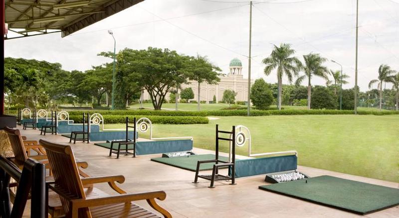 Sheraton Surabaya Hotel & Towers