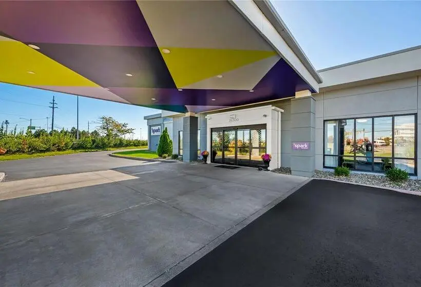 Clarion Hotel Beachwood Cleveland
