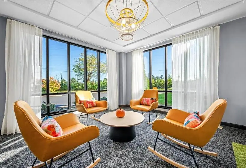 Clarion Hotel Beachwood Cleveland