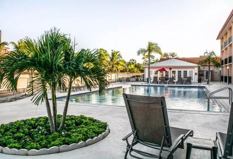 ホテル Baymont By Wyndham Bonita Springs