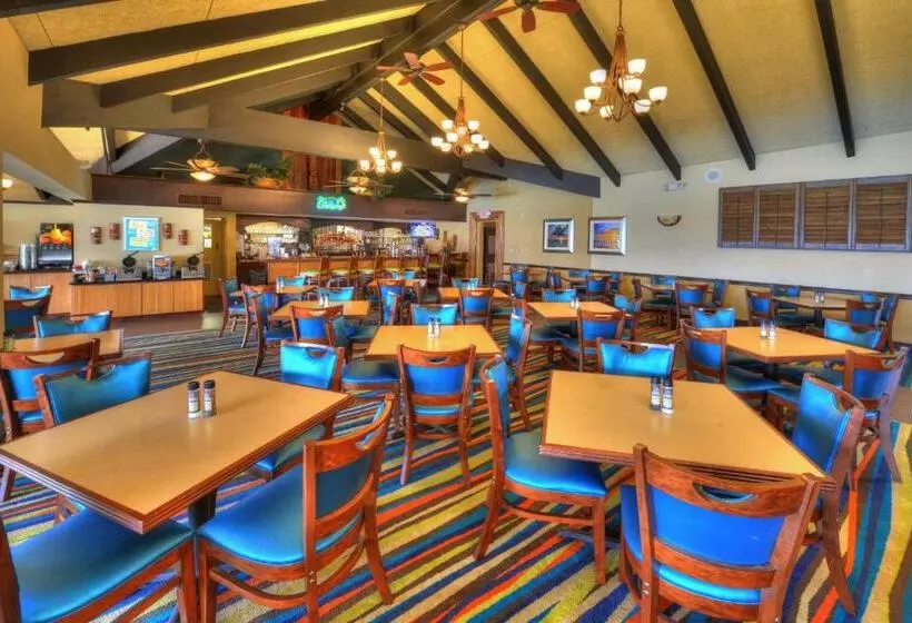 酒店 Best Western Aku Tiki Inn