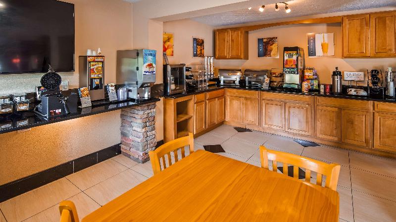 호텔 Best Western Braselton Inn