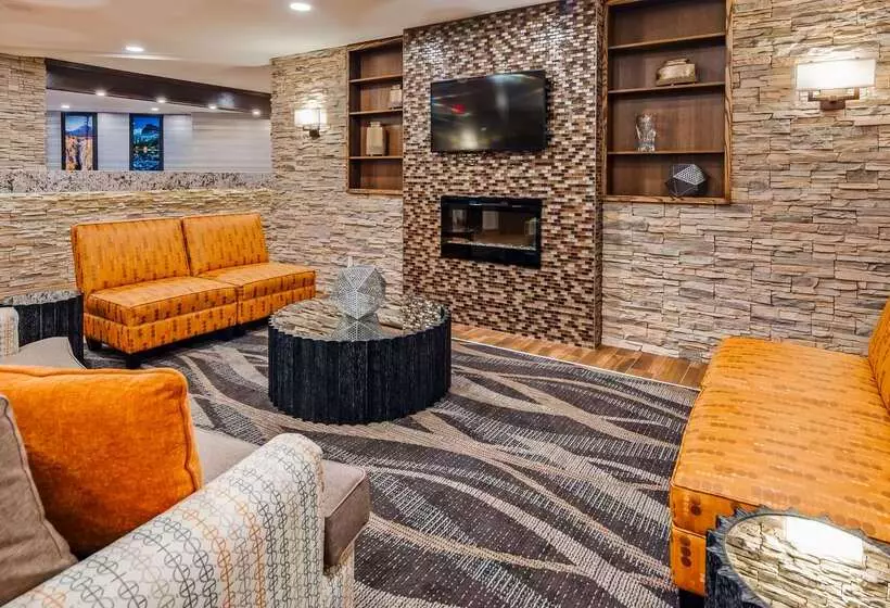 ホテル Best Western Plus Country Meadows Inn